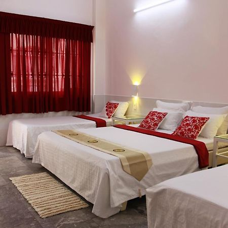 Quang Saigon Hotel- 40-7 Bui Vien-Walking Street Хошимин Екстериор снимка