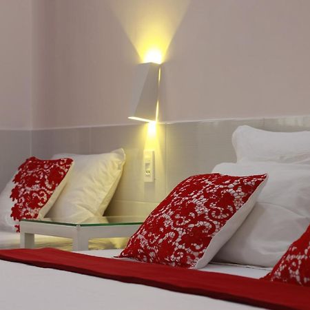 Quang Saigon Hotel- 40-7 Bui Vien-Walking Street Хошимин Екстериор снимка